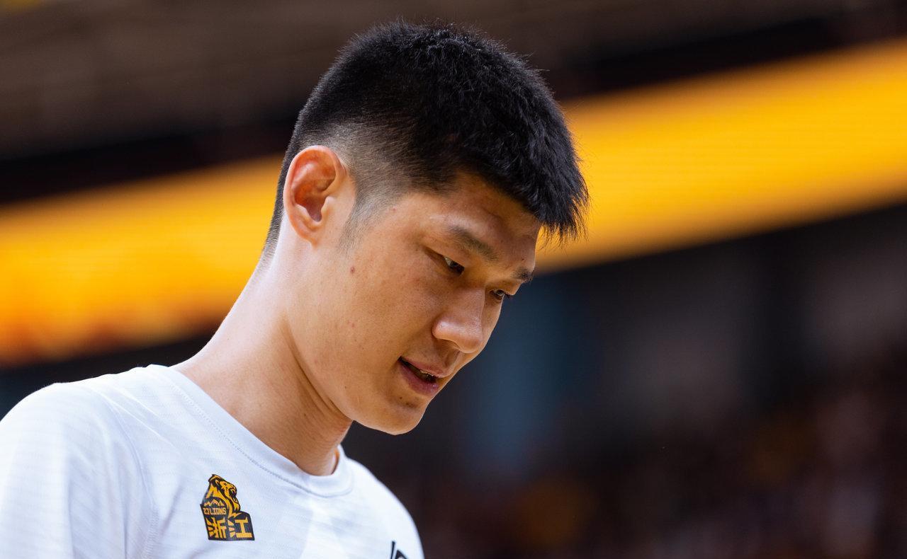 mk体育-包含布莱顿今夜远射贴柱密尔沃基雄鹿调整名单备战NBA总决赛，连对手都承认：摩纳哥今晨调整名单的词条