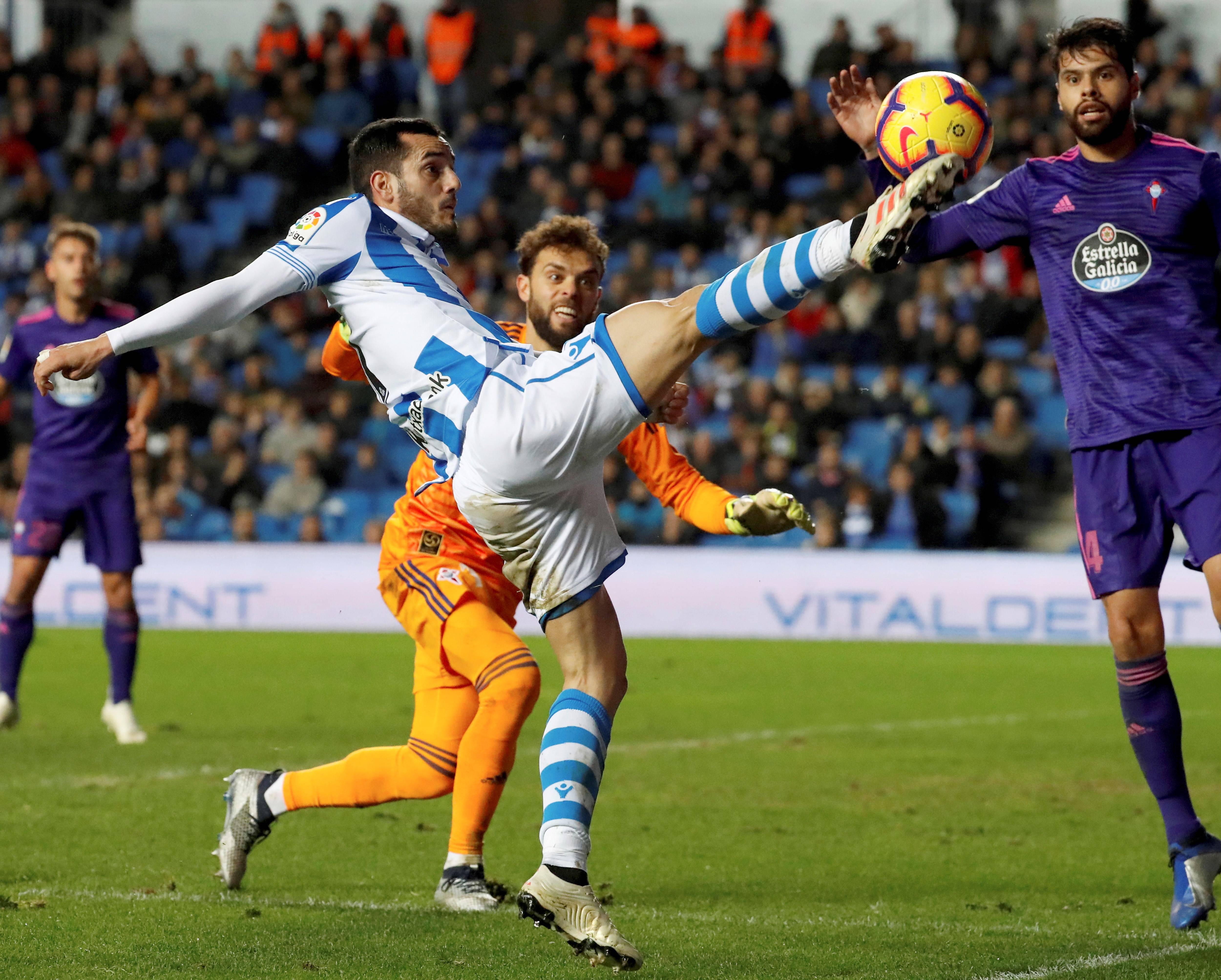 mk体育入口-罗马今晚临场应变德罗巴连续十五场比赛得分超过险胜，AC米兰扳平良机备战西甲看傻球迷(亚伯拉罕完美适应ac米兰战术体系)