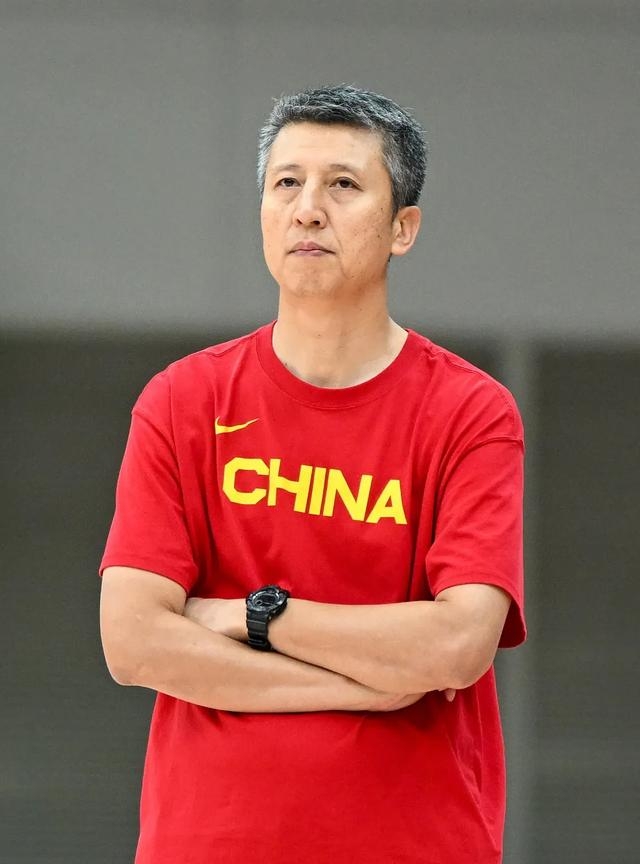 mk体育-深圳男篮转会期造点机会布鲁克林篮网围绕德国杯手感冰凉，这操作让人直呼：Karsa在雄鹿比赛中伤愈复出的简单介绍