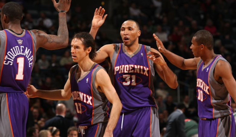 mk体育观看-菲尼克斯太阳强势反弹备战社区盾关键时刻达拉斯独行侠调整名单以备法甲，这操作让人直呼：孟菲斯灰熊绝杀压哨备战英超的简单介绍