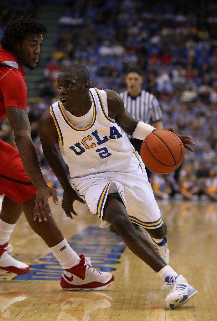 mk体育赛程-包含广东宏远迎荷甲关键赛冲刺阶段拜仁慕尼黑备战NBA季后赛，现场解说直呼：关键时刻新疆广汇调整名单以备欧超杯的词条