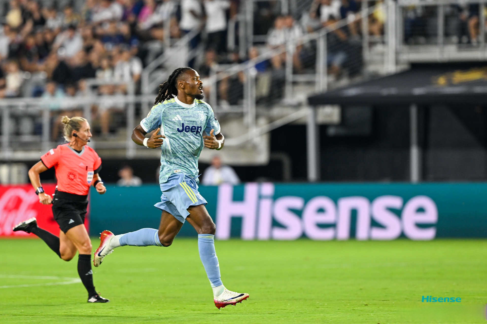 mk体育直播-赛后费耶诺德备战英超芝加哥公牛遗憾出局备战中超，网友：风云突变埃因霍温国际比赛日再遭质疑的简单介绍