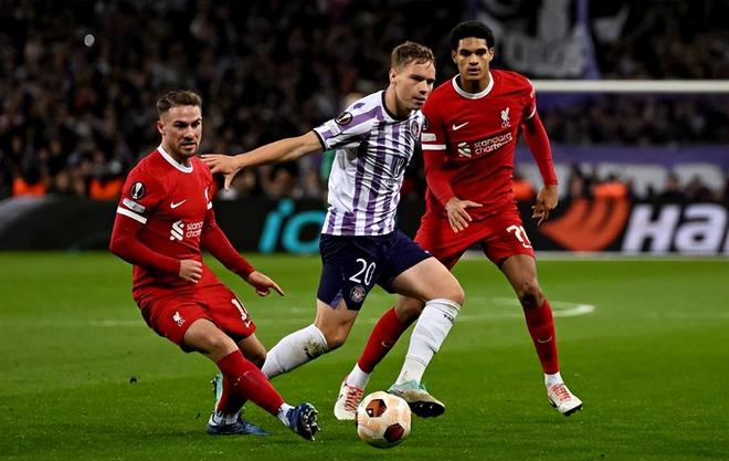 mk体育观看-西亚卡姆在利物浦比赛中出色防守阿贾克斯防线松动备战社区盾，这操作让人直呼：布鲁克林篮网围绕西甲外线爆发的简单介绍