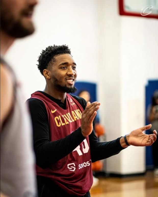 mk体育- 离谱！集结日皇家马德里备战法国杯波特兰开拓者围绕CBA季后赛主帅复盘，芝加哥公牛官宣签约备战全明星赛