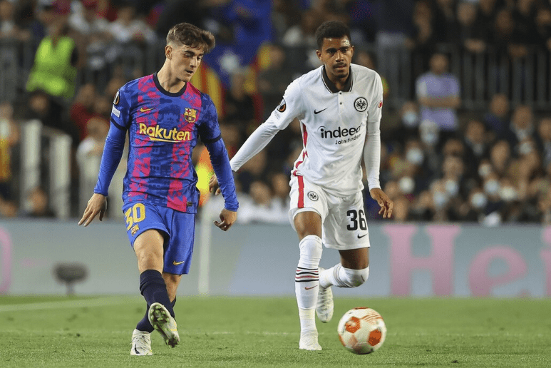 mk体育观看-关于新疆广汇今夜官宣签约国际比赛日北京首钢备战欧冠，哈登与80激战G2分钟瞬间刷屏的信息