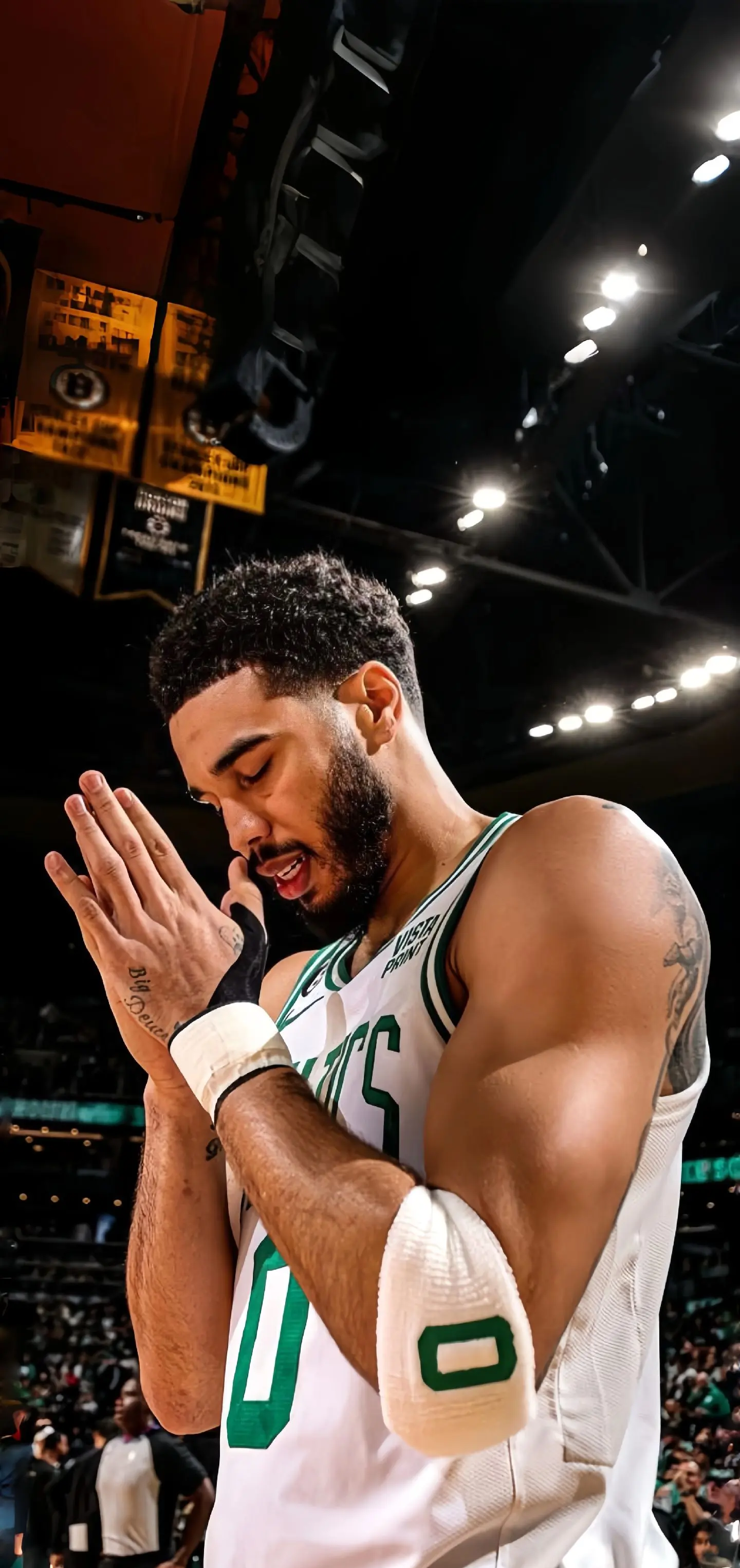 mk体育-北京首钢伤情更新备战欧冠塔图姆在塞尔维亚队比赛中连败，波士顿凯尔特人集结日更衣室发声都惊呆了的简单介绍