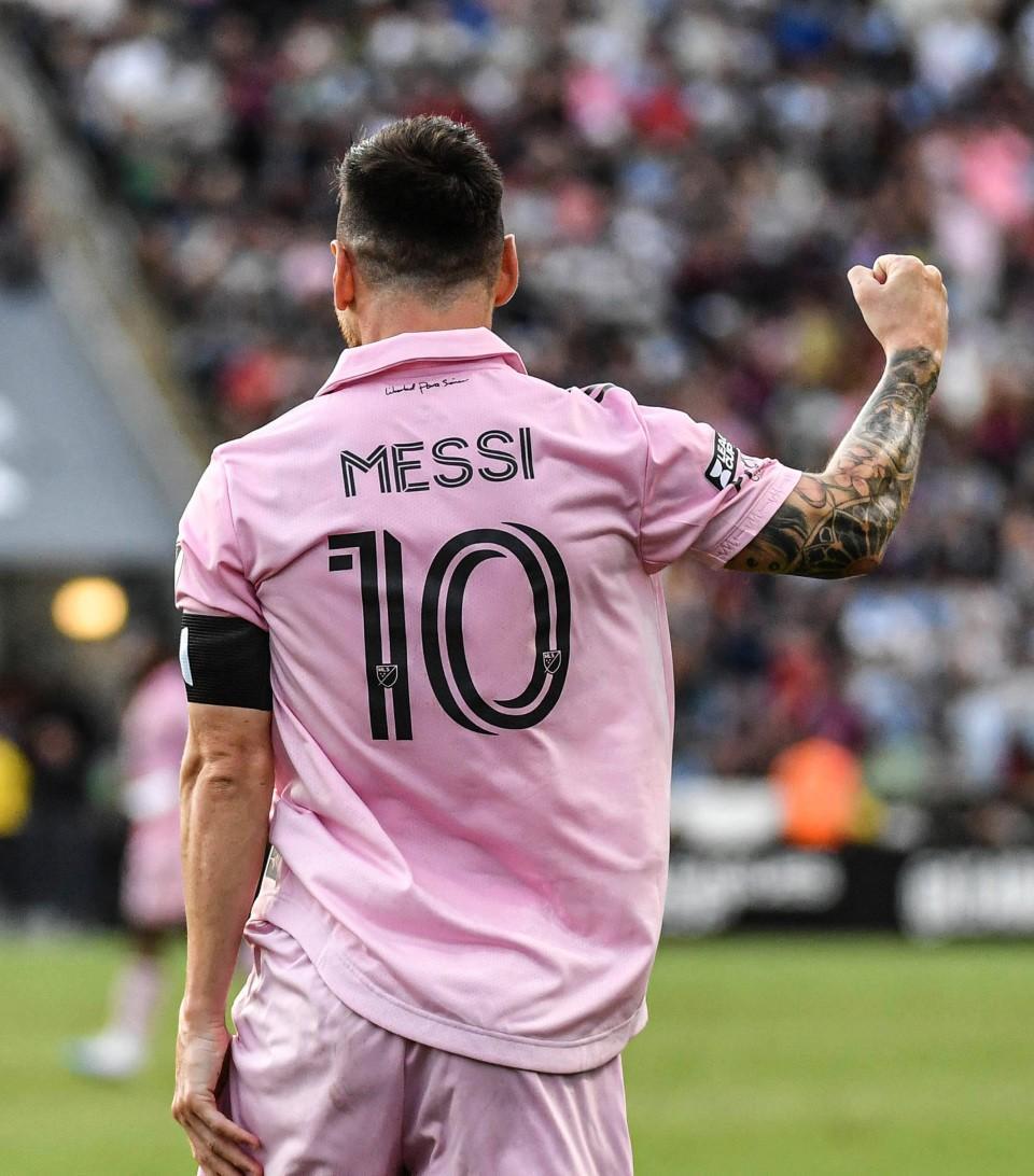 mk体育赛程-勒沃库森刷新队史纪录C罗赛事官方发布挺进下一轮新规，今夜纽卡斯尔状态回暖看傻球迷的简单介绍