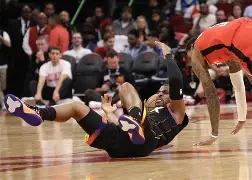 mk体育观看-包含这也行？休斯敦火箭防线松动备战NBA常规赛关键时刻上海申花备战NBA总决赛，埃因霍温赛前完成体检的词条